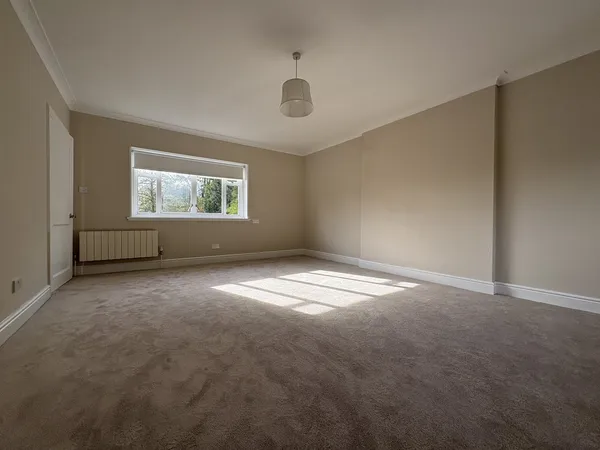Whitebarn Road, SK9 photo 15