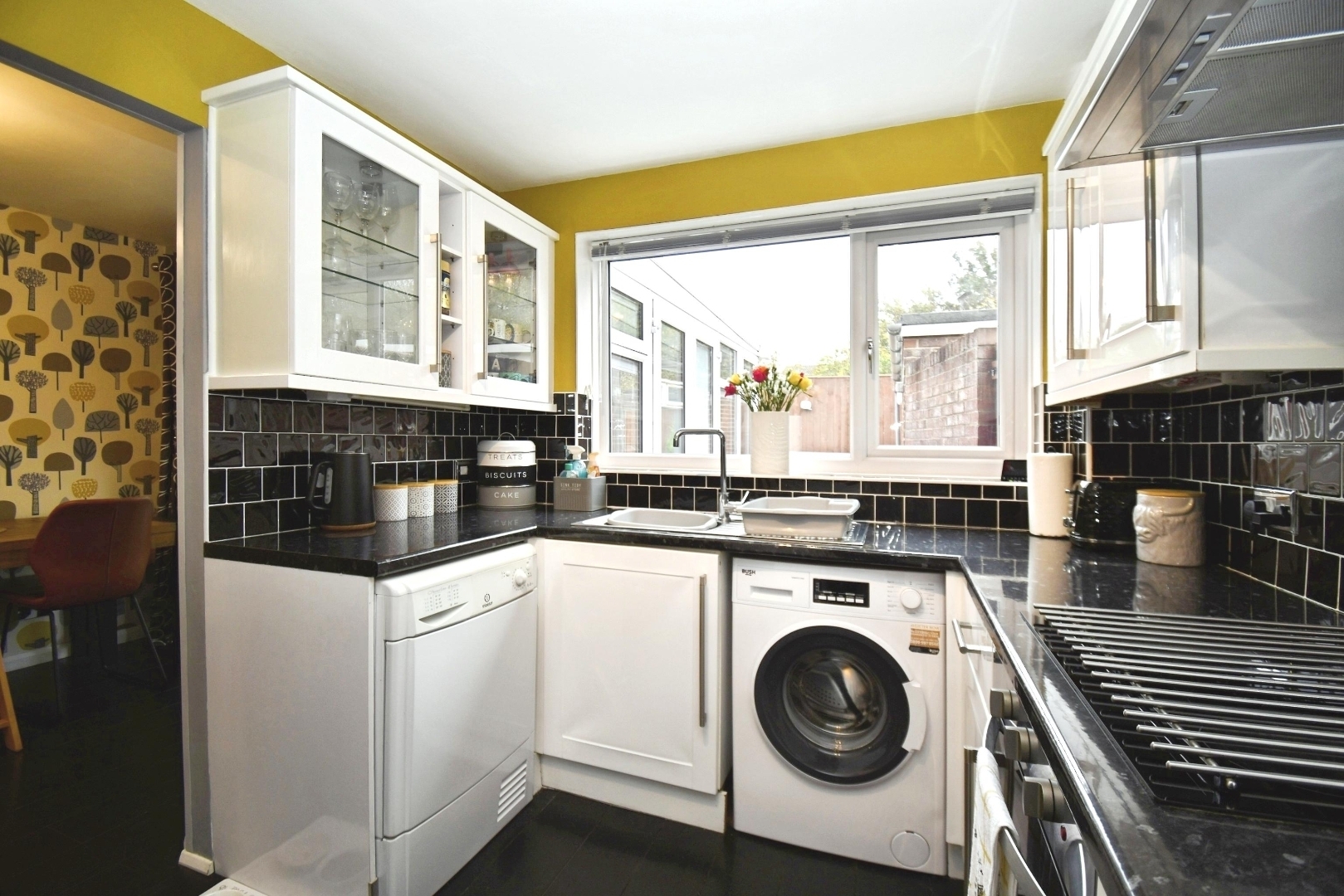 St. James Close, Sutton-On-Hull, Hull Image 13