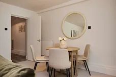Crescent Grove London SW4 photo 9