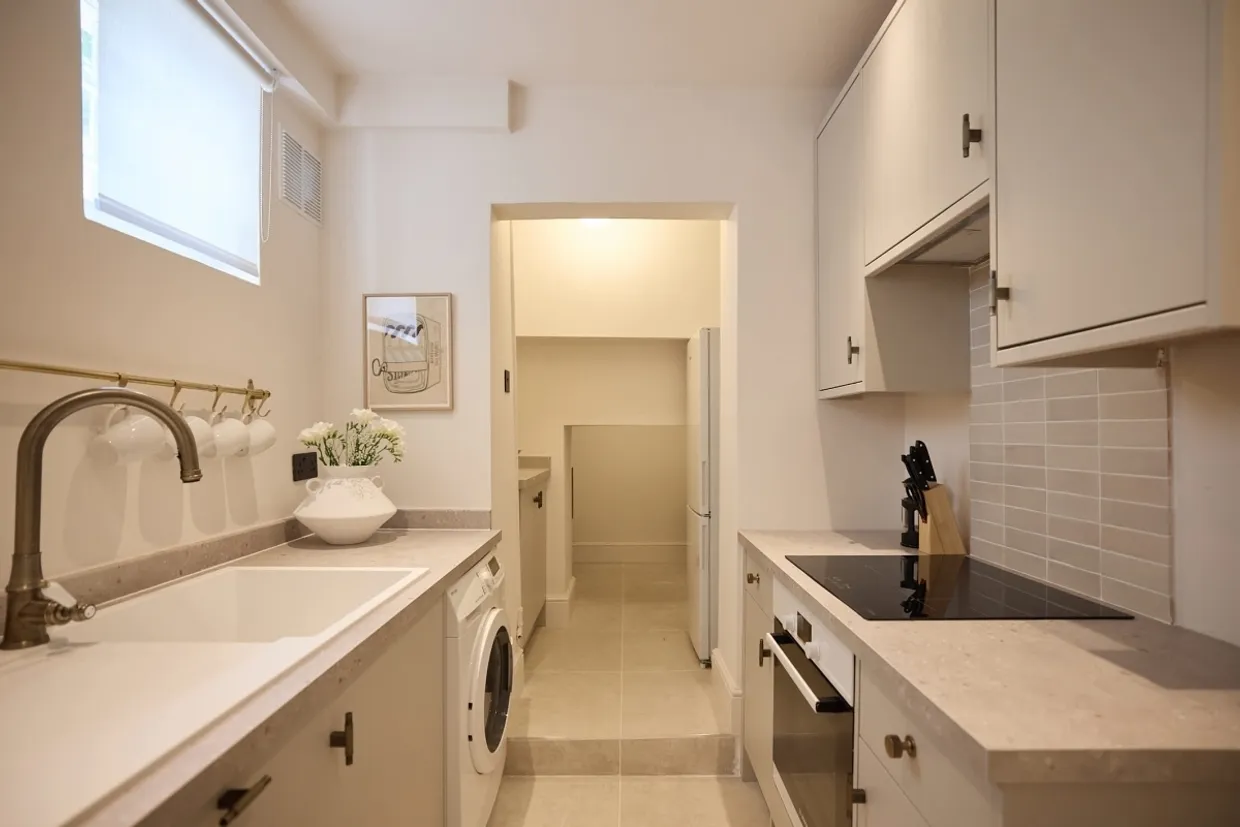 Crescent Grove London SW4 photo 10