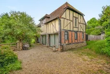 Kennel Lane, Windlesham GU20 photo 10