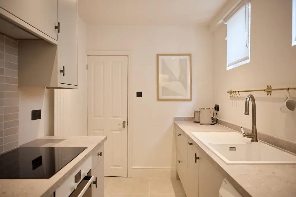 Crescent Grove London SW4 photo 12
