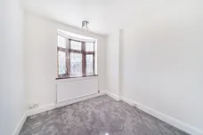 Creighton Avenue London N10 photo 12