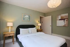 Crescent Grove London SW4 photo 17