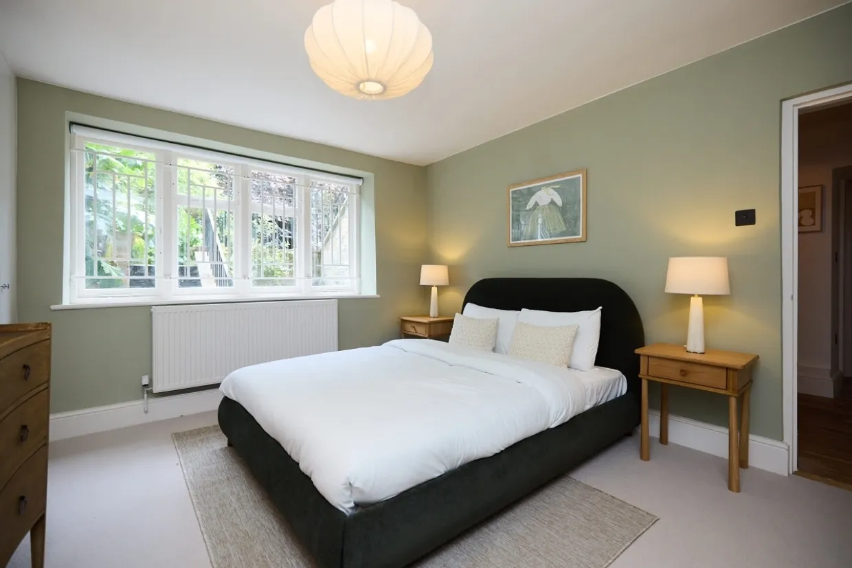 Crescent Grove London SW4 photo 19