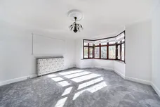 Creighton Avenue London N10 photo 17