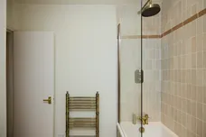 Crescent Grove London SW4 photo 23