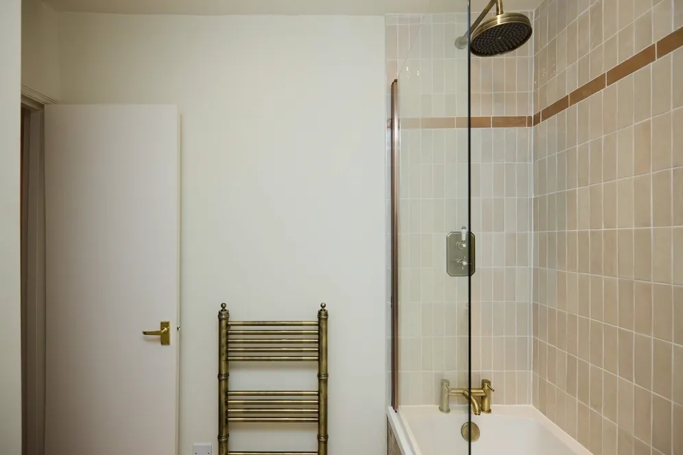 Crescent Grove London SW4 photo 23
