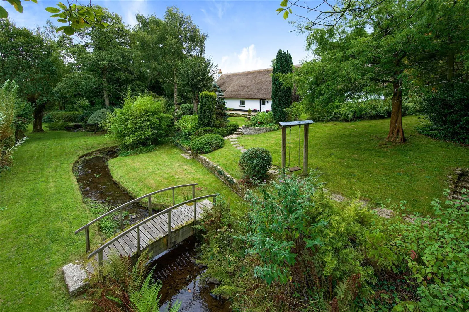 Gardens perfect for an Easter egg hunt