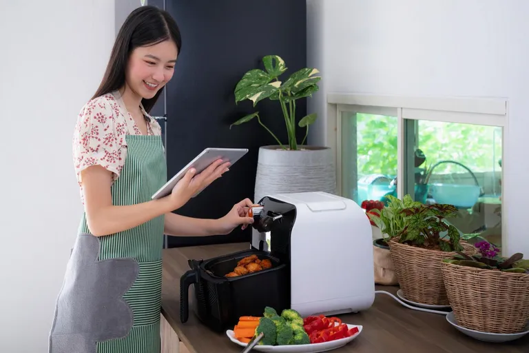 Air Fryer vs Oven – which one’s eating up your energy bill? hero