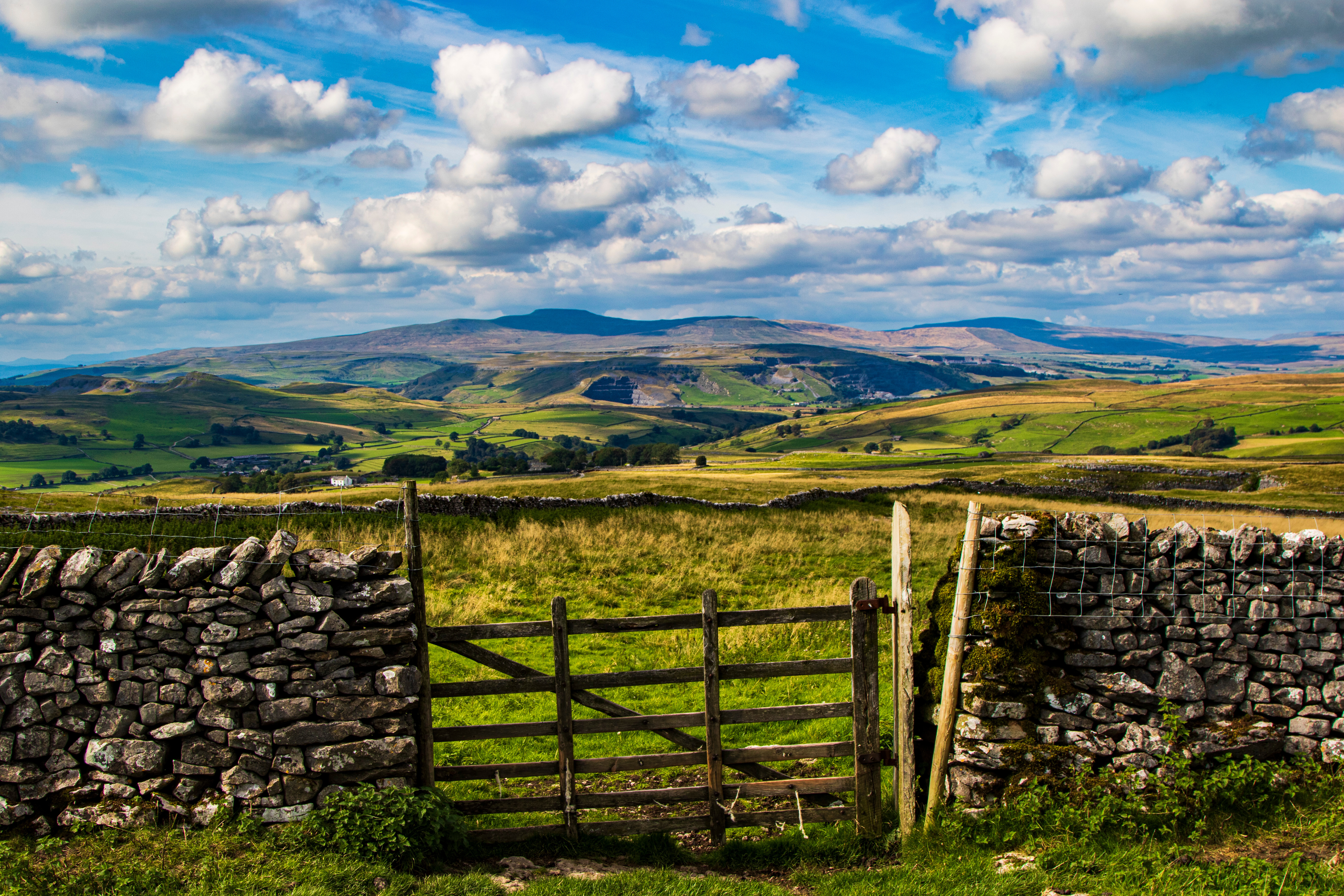 1. Take a walk through the picturesque Yorkshire Dales 