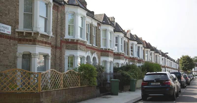 Why property sales fall through in North West London, and how to protect your result