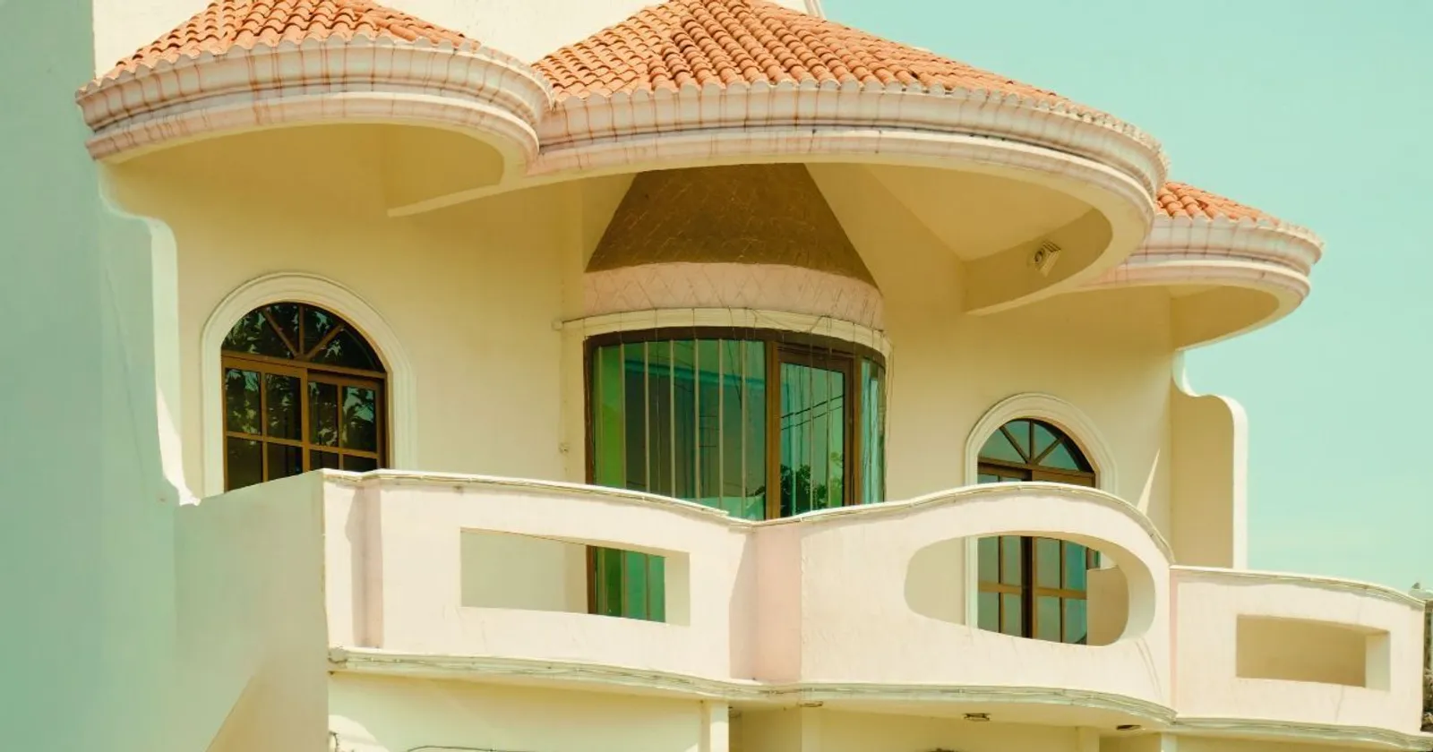 Resort and Gated Community Living in Barbados
