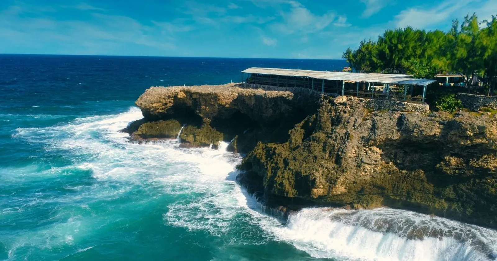 Staffing Your Barbados Villa: Housekeepers, Chefs and Managers